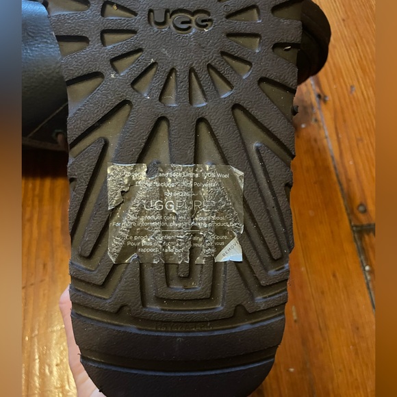 UGG Men’s Neumel Leather Lightweight Wool Lining Ankle Boots 1008908 dark brown - Picture 4 of 10